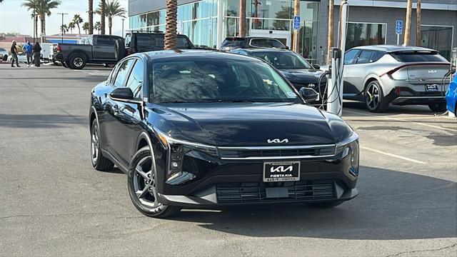 new 2025 Kia K4 car