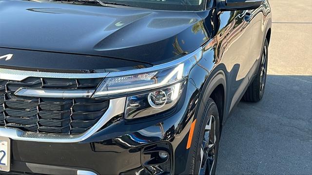 new 2025 Kia Seltos car, priced at $27,209