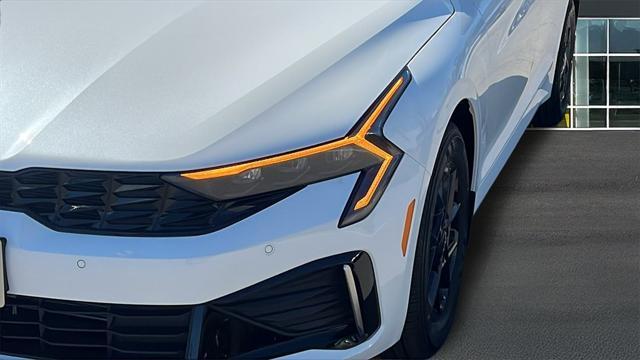 new 2025 Kia K5 car, priced at $29,100