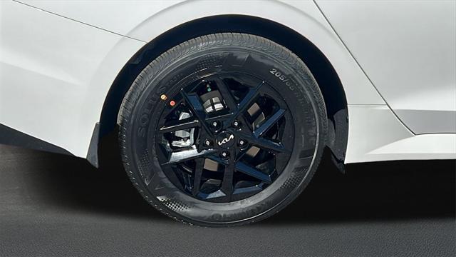 new 2025 Kia K5 car, priced at $29,100
