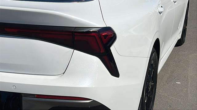 new 2025 Kia K5 car, priced at $29,100