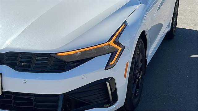 new 2025 Kia K5 car, priced at $29,100