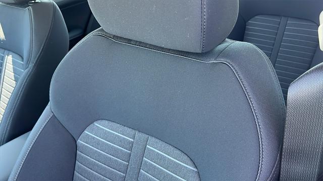 new 2025 Kia K5 car, priced at $29,100