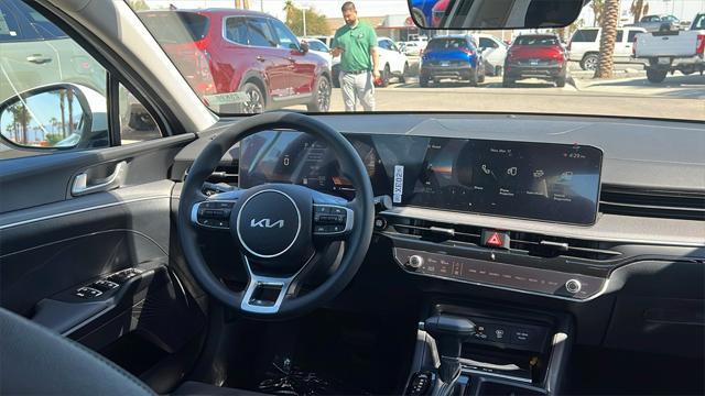 new 2025 Kia K5 car, priced at $29,100