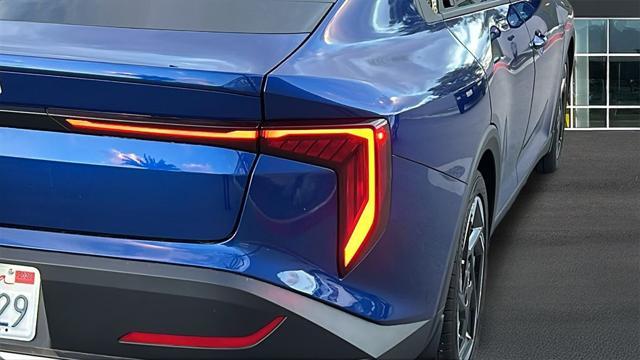 new 2025 Kia K4 car, priced at $24,429