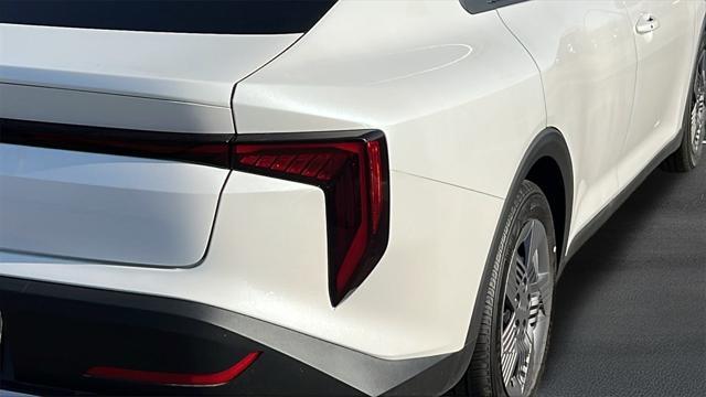 new 2025 Kia K4 car