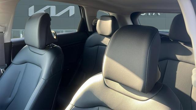 new 2025 Kia Sportage Hybrid car, priced at $36,215