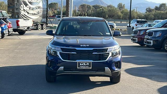 new 2025 Kia Seltos car, priced at $26,335