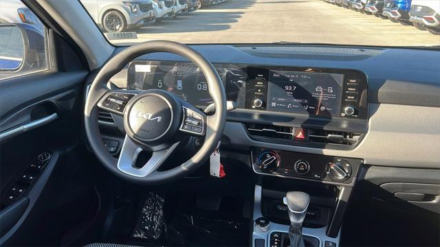 new 2025 Kia Seltos car, priced at $26,335