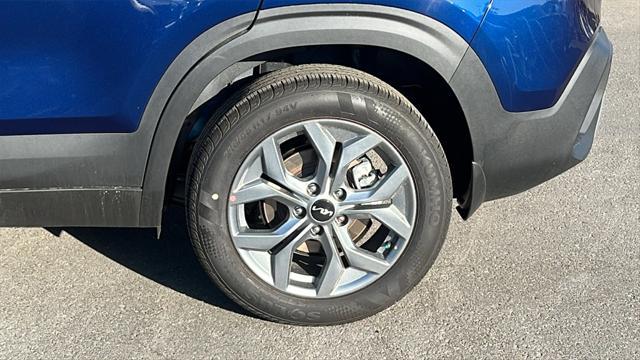 new 2025 Kia Seltos car, priced at $26,335
