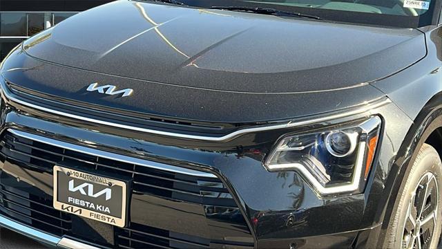 new 2025 Kia Niro car, priced at $35,105