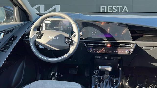 new 2025 Kia Niro car, priced at $35,105