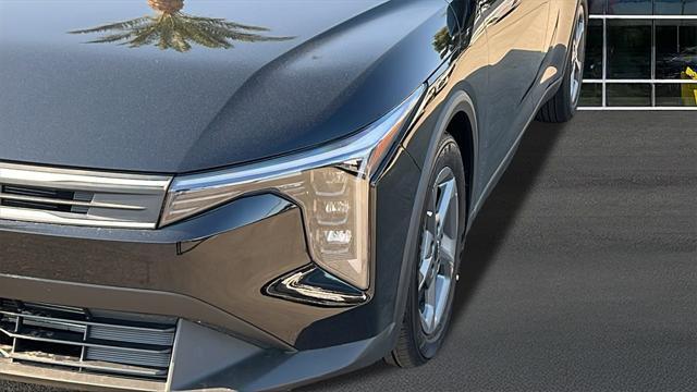 new 2025 Kia K4 car