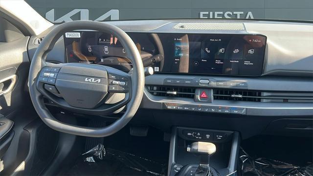 new 2025 Kia K4 car