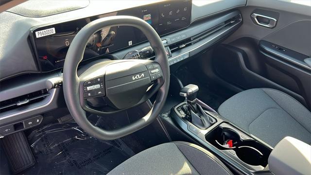 new 2025 Kia K4 car
