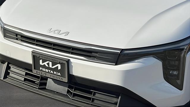 new 2025 Kia K4 car