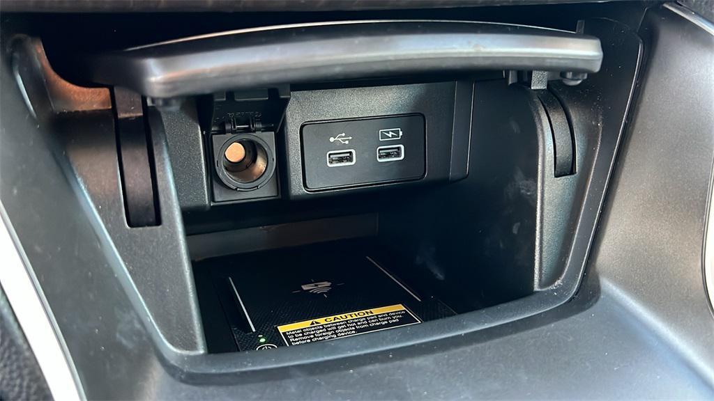 used 2021 Honda Accord Hybrid car, priced at $25,899