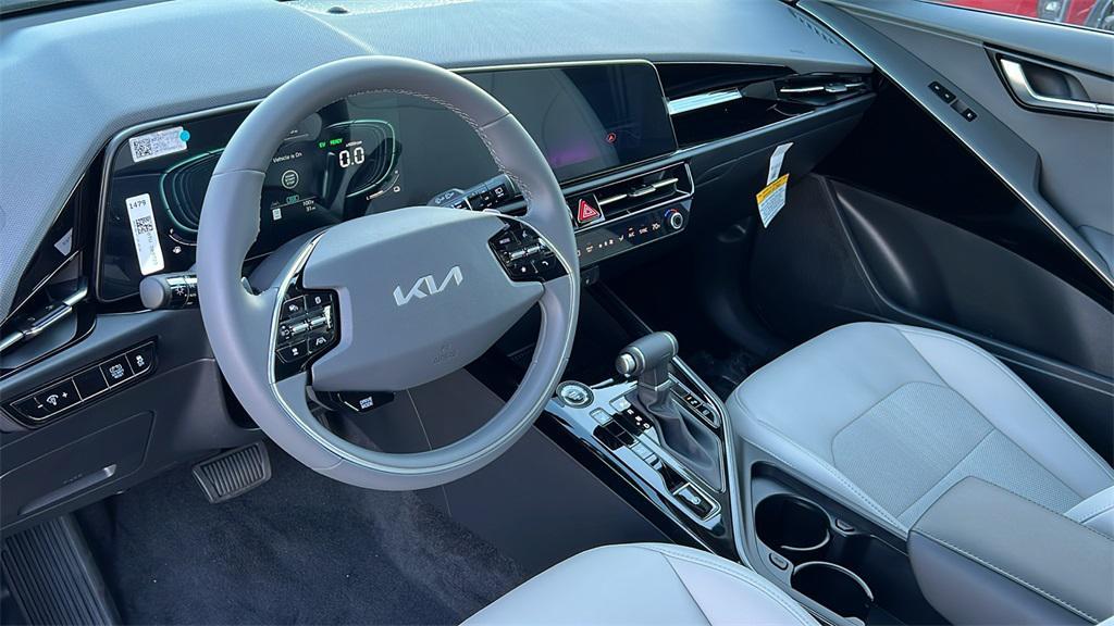 new 2025 Kia Niro car, priced at $31,930