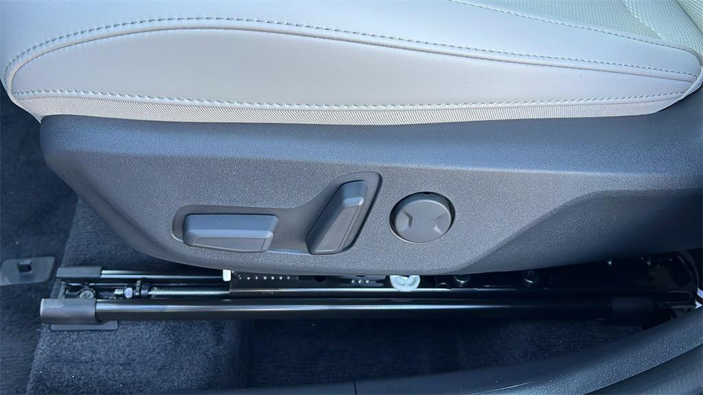 new 2025 Kia Niro car, priced at $31,930