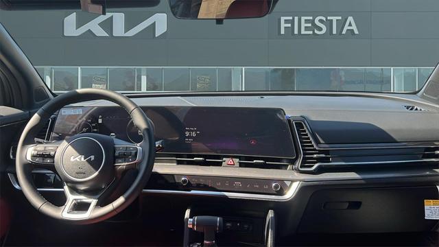 new 2025 Kia Sportage car, priced at $33,002
