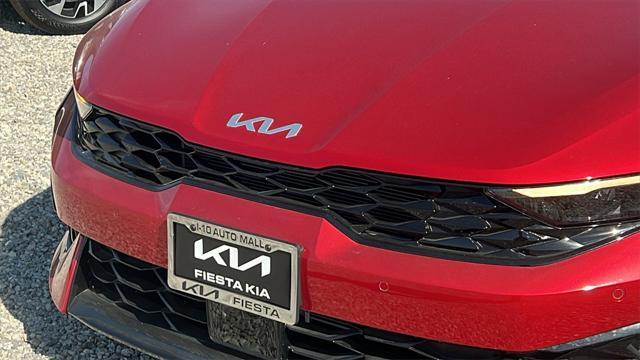 new 2025 Kia K5 car, priced at $31,980