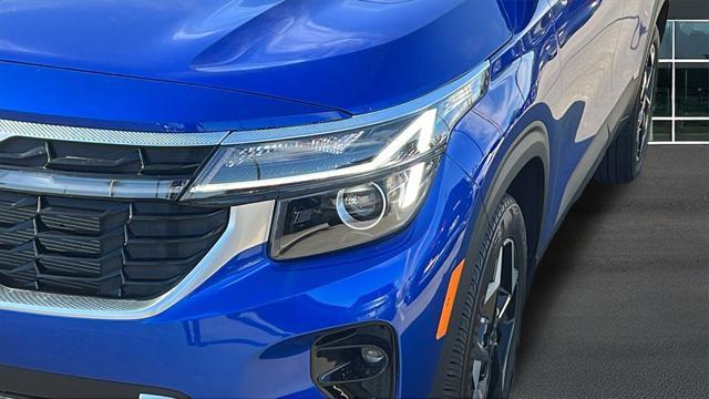 new 2025 Kia Seltos car, priced at $25,489