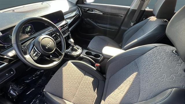 new 2025 Kia Seltos car, priced at $25,489