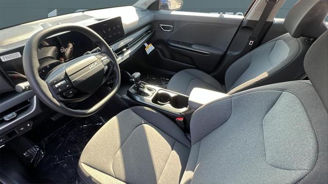 new 2025 Kia K4 car