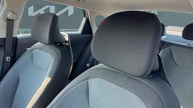 new 2025 Kia K4 car