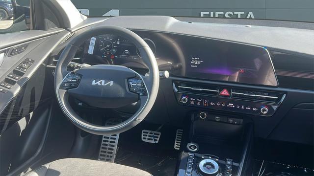 new 2025 Kia Niro EV car