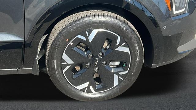 new 2025 Kia Niro EV car