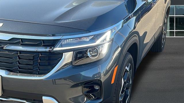 new 2025 Kia Seltos car