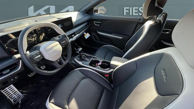 new 2025 Kia K4 car