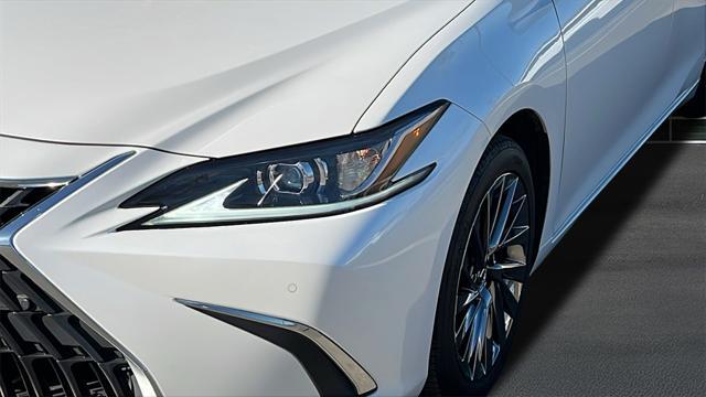 used 2024 Lexus ES 350 car, priced at $44,688