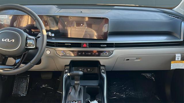 new 2025 Kia Sorento car, priced at $41,410