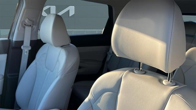 new 2025 Kia Sorento car, priced at $41,410
