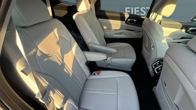 new 2025 Kia Sorento car, priced at $41,410