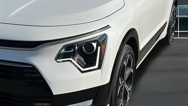 new 2025 Kia Niro car
