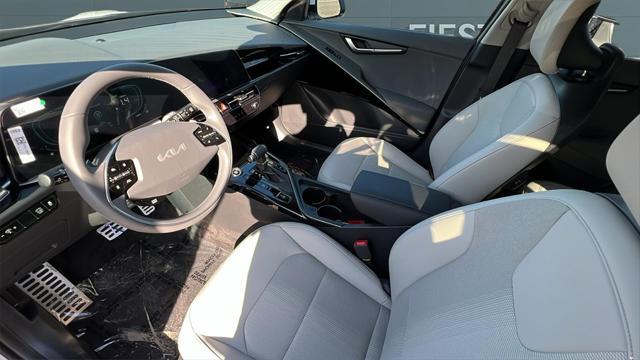 new 2025 Kia Niro car