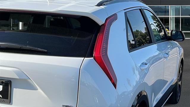 new 2025 Kia Niro car