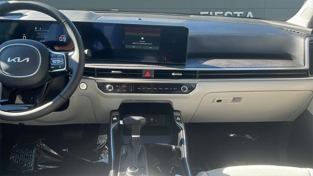new 2025 Kia Sorento car, priced at $43,490