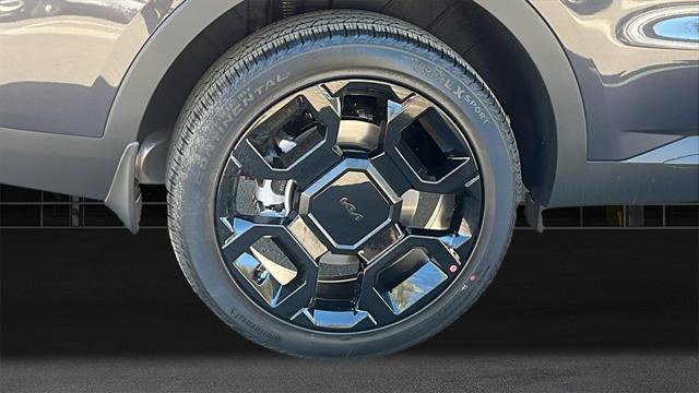 new 2025 Kia Sorento car, priced at $43,490