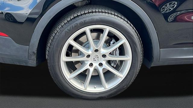 used 2020 Porsche Cayenne E-Hybrid car, priced at $49,490