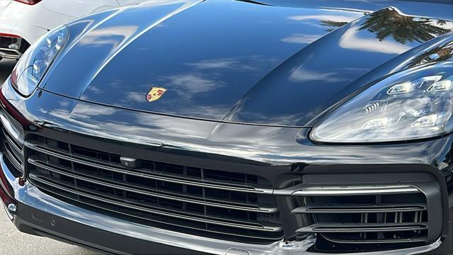 used 2020 Porsche Cayenne E-Hybrid car, priced at $50,499