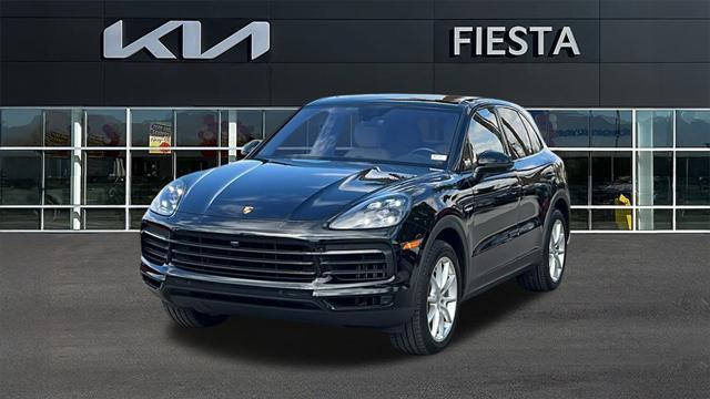 used 2020 Porsche Cayenne E-Hybrid car, priced at $49,490