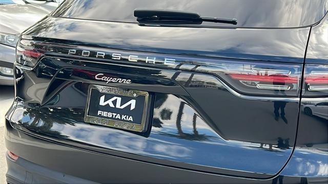 used 2020 Porsche Cayenne E-Hybrid car, priced at $50,499