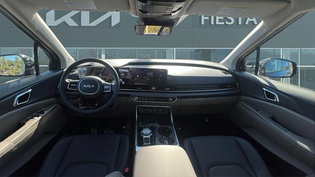 new 2025 Kia Carnival Hybrid car, priced at $44,027