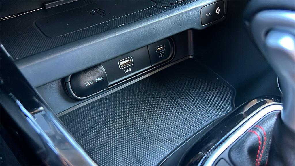 new 2025 Kia Soul car, priced at $24,035