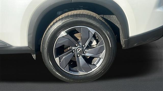 used 2024 Nissan Rogue car, priced at $24,258
