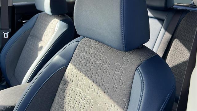 new 2025 Kia Seltos car, priced at $28,670